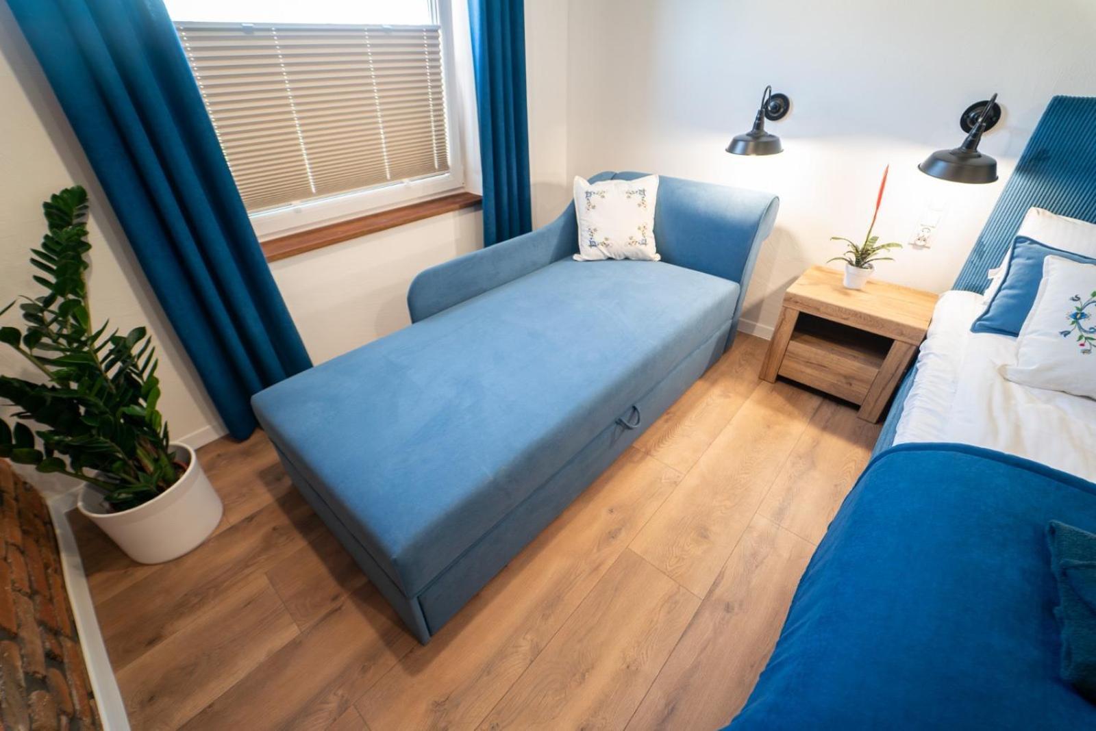 Cztery Pory Roku Apartment Wiele Exterior foto